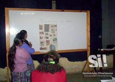 Formación en políticas públicas con enfoque de género a la comisión de la mujer, Quetzaltenango.