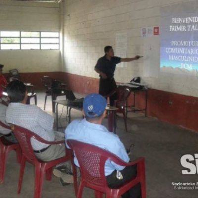 Formación a promotores comunitarios de masculinidad.