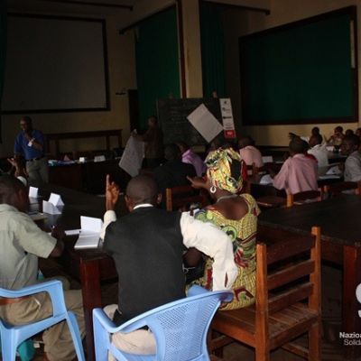 Red de protección de los derechos humanos de la infancia en las escuelas primarias de Nzinzi, Kabindi, Murhanga, Cino, y Cibati-Combo, en Lwiro, Kivu Sur.
