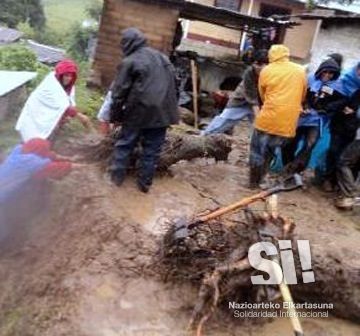 Daños en viviendas de comunidades rurales.