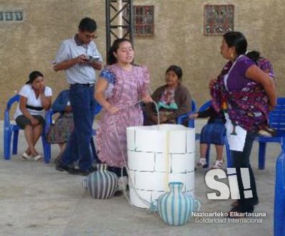 Actividad de sensibilización en la Comunidad Xequistel, San Antonio Palopó.