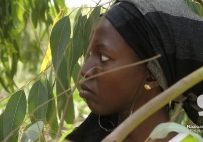Mujer beneficiada por las actuaciones realizadas en Kebemer, Senegal.