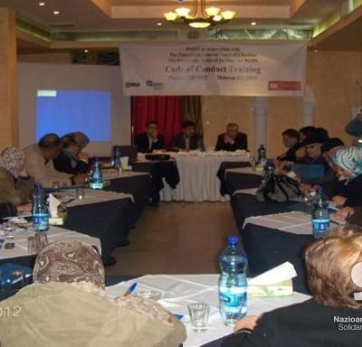 Formación en el Código de Conducta, en Nablus.