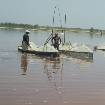 Agua como recurso básico en Senegal.