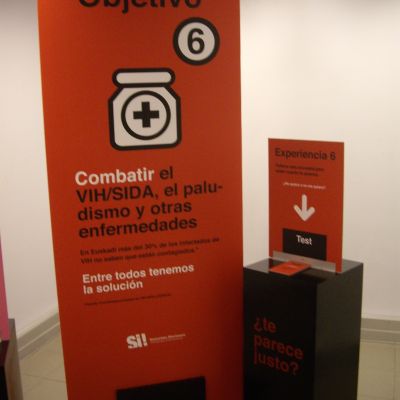 Exposición itinerante sobre los Objetivos de Desarrollo del Milenio en Getxo.