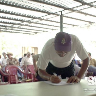 Firma del acta de constitución.