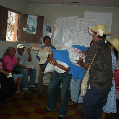 Talleres de trabajo con lideres y lideresas comunitarias de Usulutan.