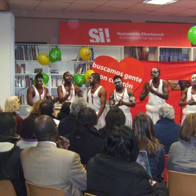 Muestra de expresiones culturales africanas en el CREA, Centro de Recursos Africanistas.