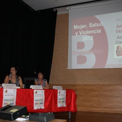 Programa Mujer, Salud y Violencia 2012 del Ayuntamiento de Bilbao en el que participaron activistas del CREA, Centro de Recursos Africanistas.