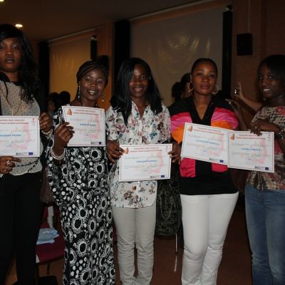 Grupo del CREA, Centro de Recursos Africanistas que participaron en el programa Mujer, Salud y Violencia 2012 del Ayuntamiento de Bilbao.