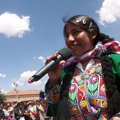 Campaña para promover el uso del quechua en Cusco, Perú.